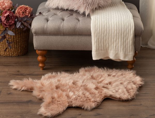 Leila плюшен килим, имитация на овча кожа, 60х90 см - Madame Coco